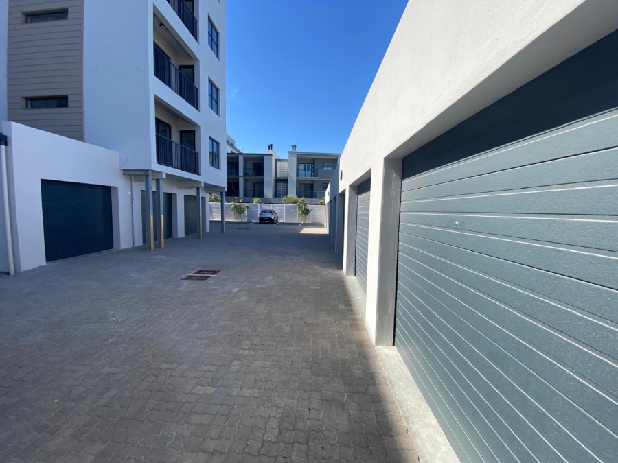 1 Bedroom Property for Sale in Table View Western Cape